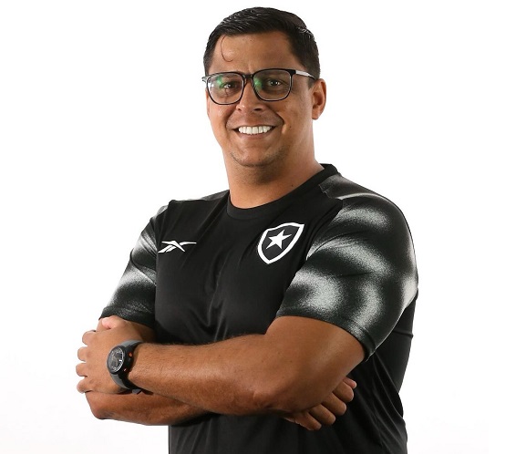 Ex-treinador do Time PG faz parte da comissão técnica da categoria sub-15 no Botafogo